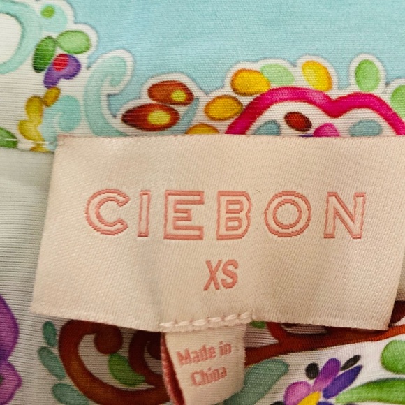 Ciebon Aloia soft tencel midi dress in pastel watercolor paisley print. XS - Picture 11 of 12